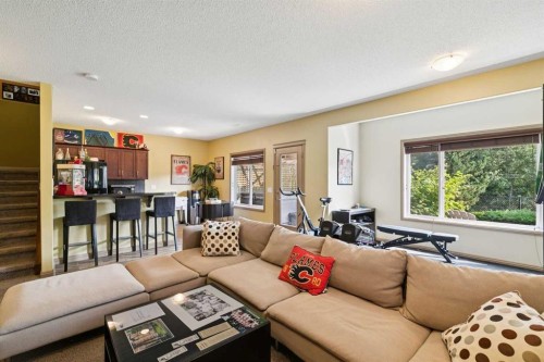 199 Lavender Way, Chestermere, AB - Indoor Photo Showing Living Room