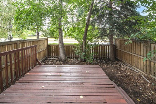 35-4740 Dalton Drive Nw, Calgary, AB - Outdoor With Exterior