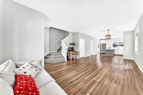 52 Wolf Creek Drive Se, Calgary, AB - Indoor