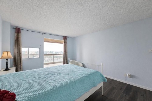 2012-221 6 Avenue Se, Calgary, AB - Indoor Photo Showing Bedroom