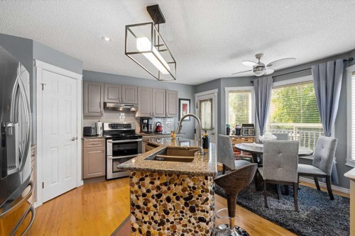 224 Arbour Ridge Way Nw, Calgary, AB - Indoor Photo Showing Other Room