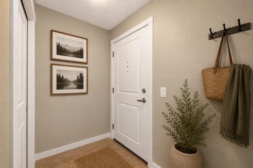 305-509 21 Avenue Sw, Calgary, AB - Indoor Photo Showing Other Room