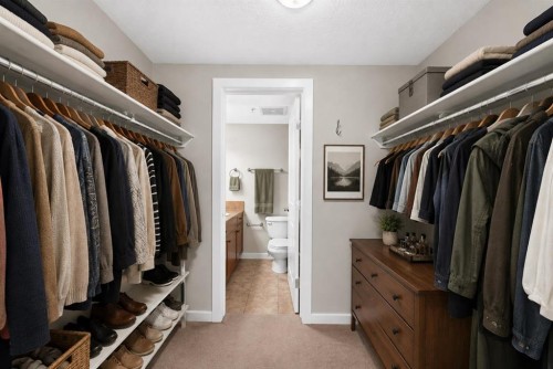 305-509 21 Avenue Sw, Calgary, AB - Indoor With Storage