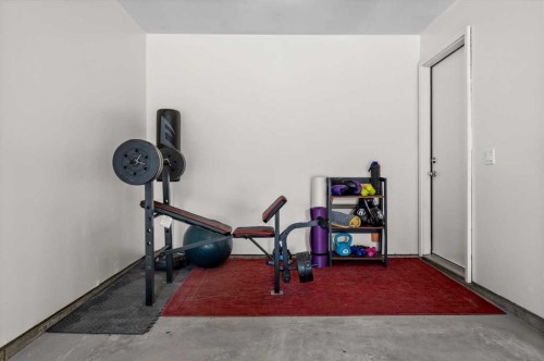 438 Covecreek Circle Ne, Calgary, AB - Indoor Photo Showing Other Room