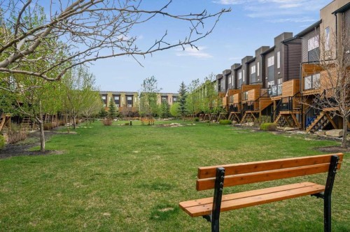 438 Covecreek Circle Ne, Calgary, AB - Outdoor