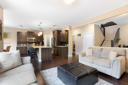 165 Cranarch Common Se, Calgary, AB - Indoor Photo Showing Living Room