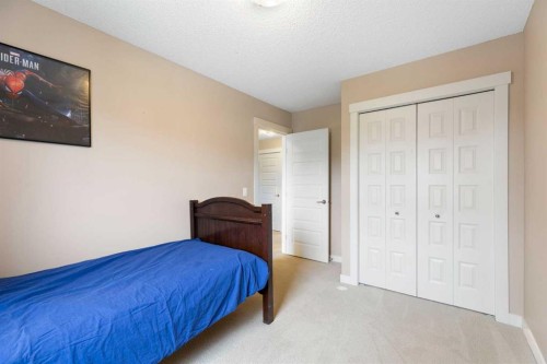 165 Cranarch Common Se, Calgary, AB - Indoor Photo Showing Bedroom