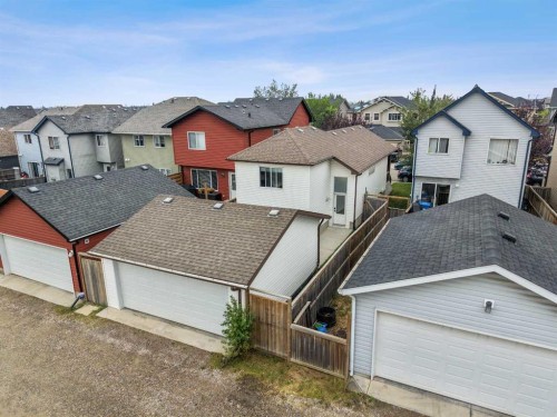 219 New Brighton Landing Se, Calgary, AB - Outdoor With Exterior