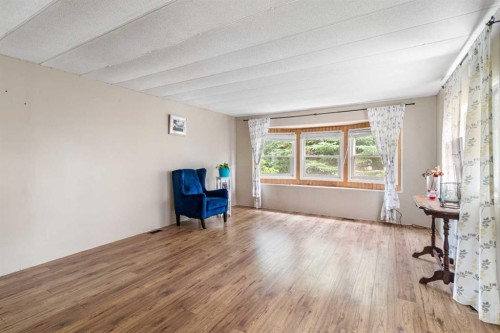 2104 23 Avenue, Delburne, AB - Indoor