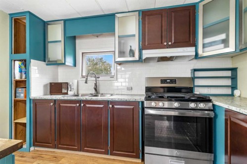2104 23 Avenue, Delburne, AB - Indoor Photo Showing Kitchen