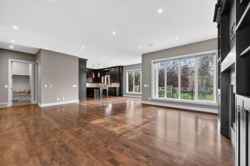 4 Aspen Cliff Close Sw, Calgary, AB - Indoor