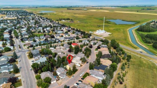 3 Grande Point Estates, Strathmore, AB - Outdoor With View