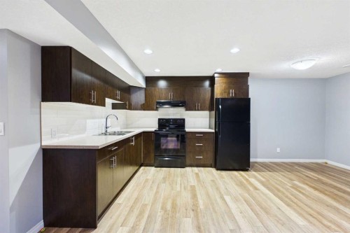 83 Redstone Gardens Ne, Calgary, AB - Indoor Photo Showing Kitchen