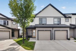 445 Copperpond Landing SE Calgary, AB T2Z 1G6