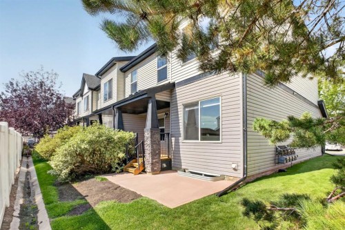 445 Copperpond Landing Se, Calgary, AB 