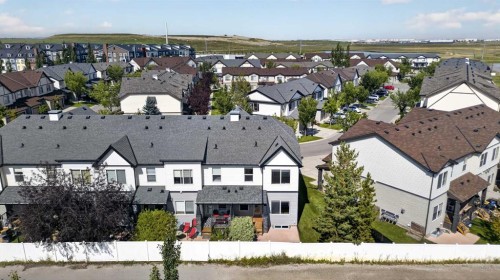 445 Copperpond Landing Se, Calgary, AB 