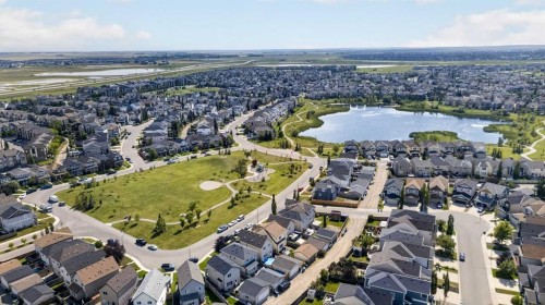 445 Copperpond Landing Se, Calgary, AB 