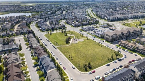 445 Copperpond Landing Se, Calgary, AB 