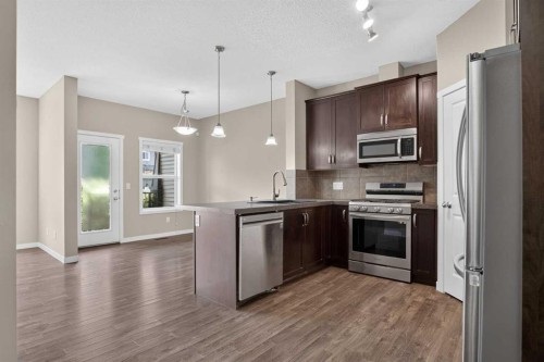 445 Copperpond Landing Se, Calgary, AB 