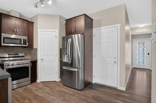 445 Copperpond Landing Se, Calgary, AB 