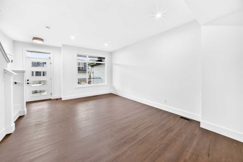 270 Greystone Boulevard, Cochrane, AB - Indoor Photo Showing Other Room