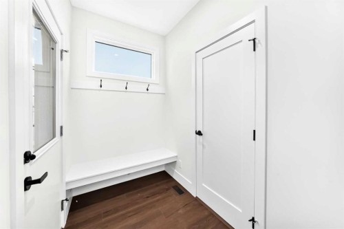 270 Greystone Boulevard, Cochrane, AB - Indoor Photo Showing Other Room