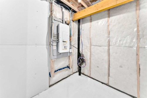 270 Greystone Boulevard, Cochrane, AB - Indoor Photo Showing Basement