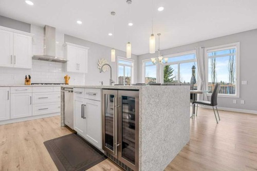 471 Canals Boulevard Sw, Airdrie, AB - Indoor Photo Showing Kitchen With Upgraded Kitchen