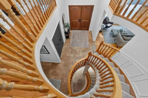 15 Woodacres Way Sw, Calgary, AB 