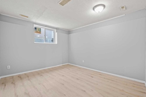 187 Martinvalley Crescent Ne, Calgary, AB - Indoor Photo Showing Other Room