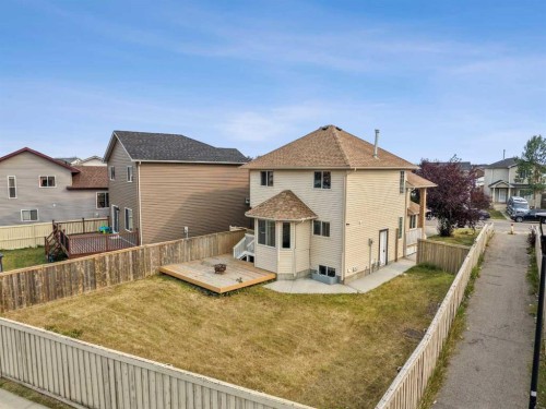 187 Martinvalley Crescent Ne, Calgary, AB - Outdoor With Exterior