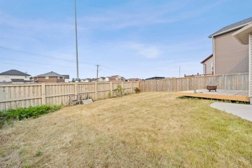187 Martinvalley Crescent Ne, Calgary, AB - Outdoor