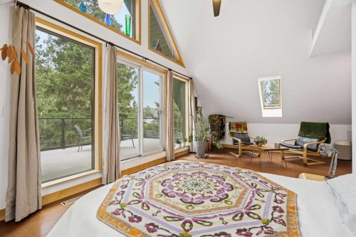 725 Calkins Place, Diamond Valley, AB - Indoor