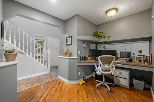 163 West Lakeview Passage, Chestermere, AB - Indoor Photo Showing Office