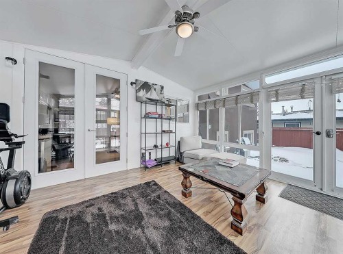 247 Simons Road Nw, Calgary, AB - Indoor