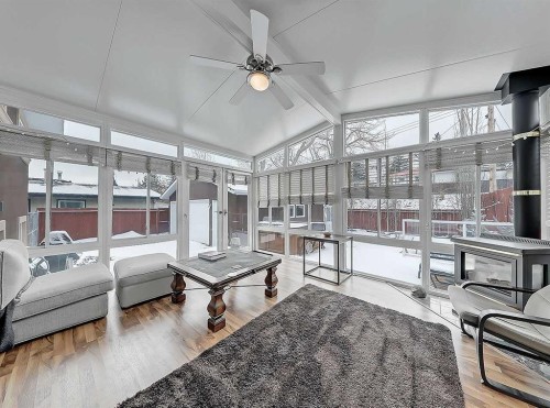 247 Simons Road Nw, Calgary, AB - Indoor