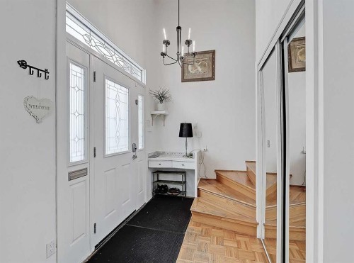 247 Simons Road Nw, Calgary, AB - Indoor Photo Showing Other Room