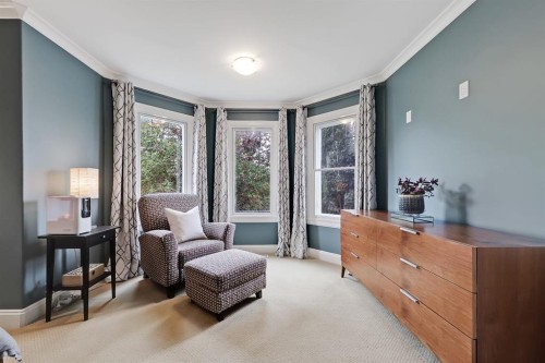 2639 27 Street Sw, Calgary, AB - Indoor
