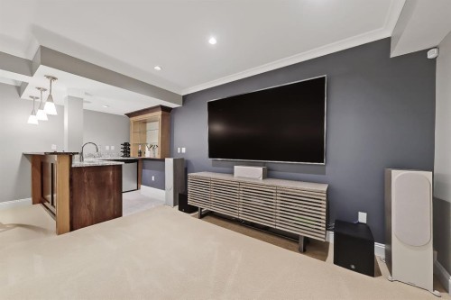2639 27 Street Sw, Calgary, AB - Indoor