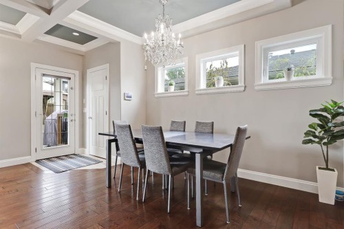 2639 27 Street Sw, Calgary, AB - Indoor Photo Showing Dining Room