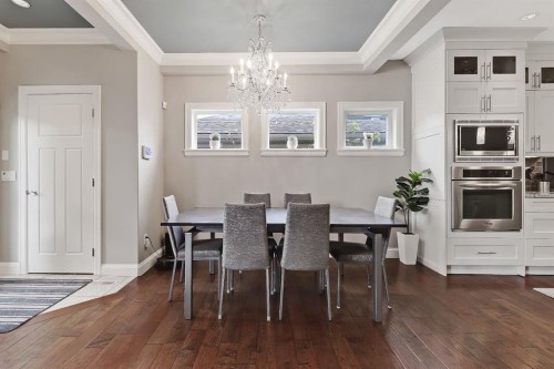 2639 27 Street Sw, Calgary, AB - Indoor Photo Showing Dining Room