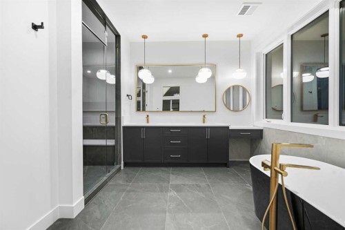 630 27 Avenue Ne, Calgary, AB - Indoor