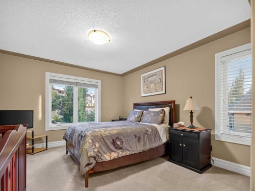 3221 77 Street Sw, Calgary, AB - Indoor Photo Showing Bedroom