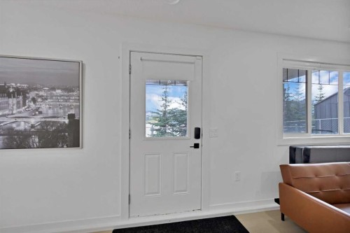 1125 Channelside Drive Sw, Airdrie, AB - Indoor Photo Showing Other Room