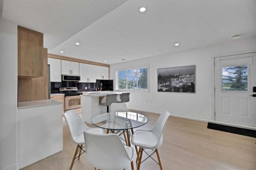 1125 Channelside Drive Sw, Airdrie, AB - Indoor Photo Showing Dining Room