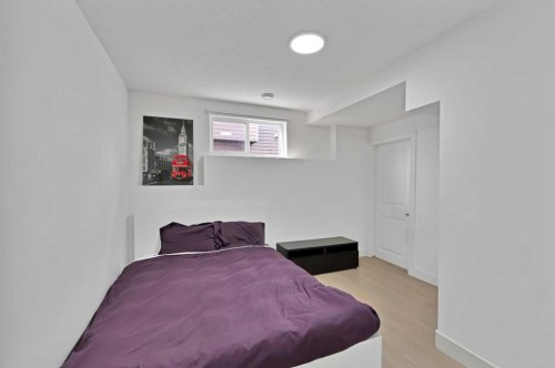 1125 Channelside Drive Sw, Airdrie, AB - Indoor Photo Showing Bedroom