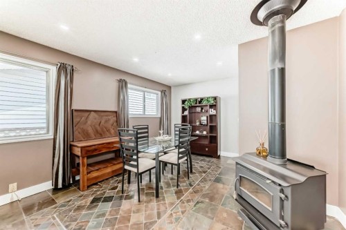 11 Huntstrom Place Ne, Calgary, AB - Indoor Photo Showing Dining Room
