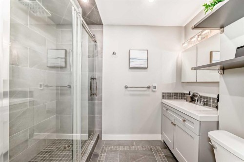 11 Huntstrom Place Ne, Calgary, AB - Indoor Photo Showing Bathroom