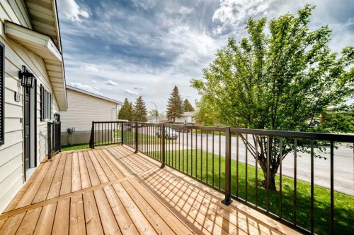 11 Huntstrom Place Ne, Calgary, AB - Outdoor With Deck Patio Veranda With Exterior