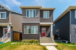 352 chelsea passage Passage WESTChestermere, AB T1X 2P4
